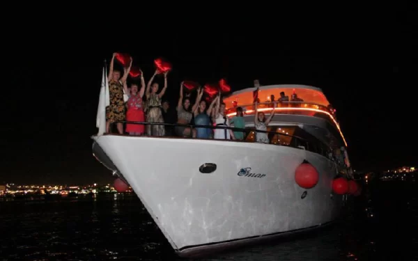 Dinner Cruise By Boat In Sharm El Sheikh - Image 2